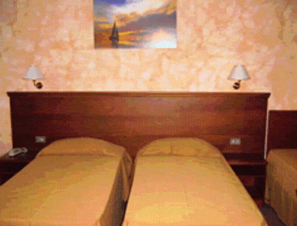 Hostiliae Ciminiera Hotel Ostiglia Room photo